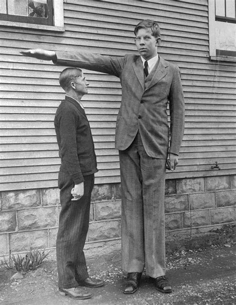 biggest man in the world|Meet Robert Wadlow, The Tallest Man To Ever Live .